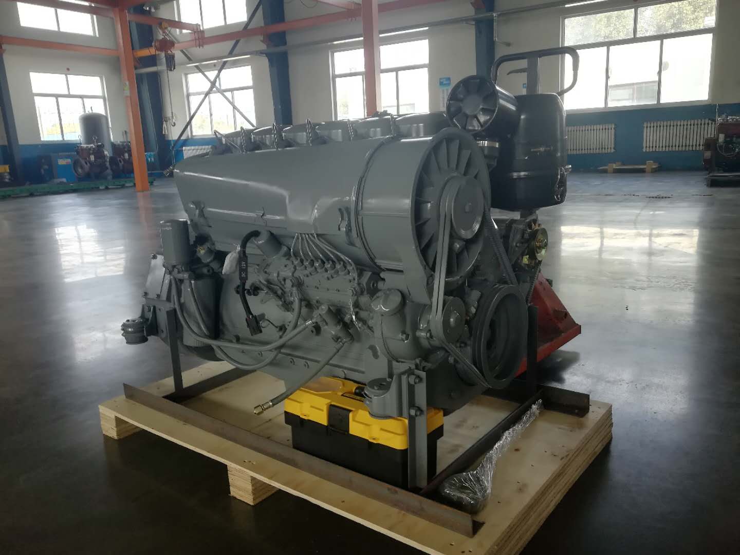 Deutz engine F6L913