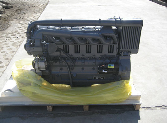 Deutz engine BF6L913C