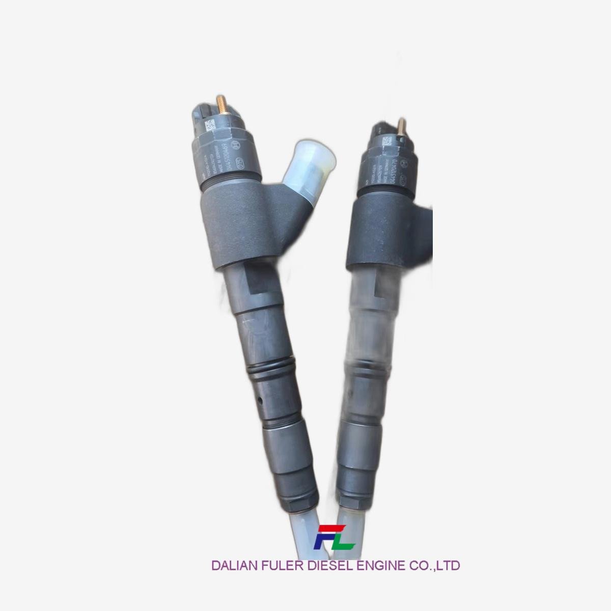 04902825-04902255-Fuel-injector