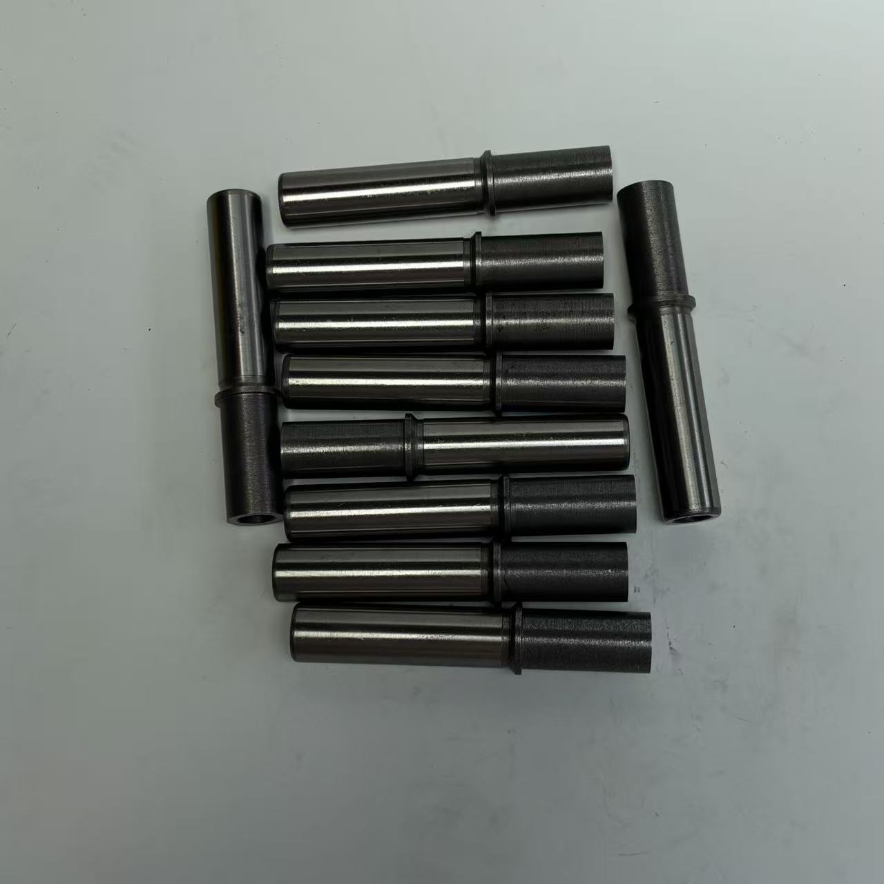 0414 7322   Valve guide BF6L513R